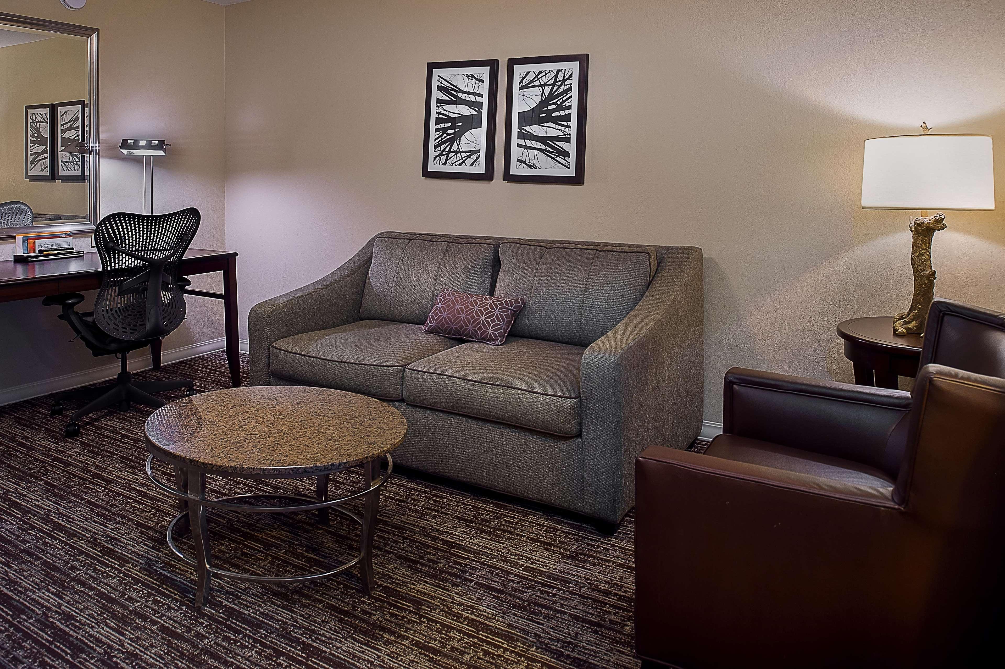 Hilton Garden Inn St. Louis Airport Berkeley Dış mekan fotoğraf