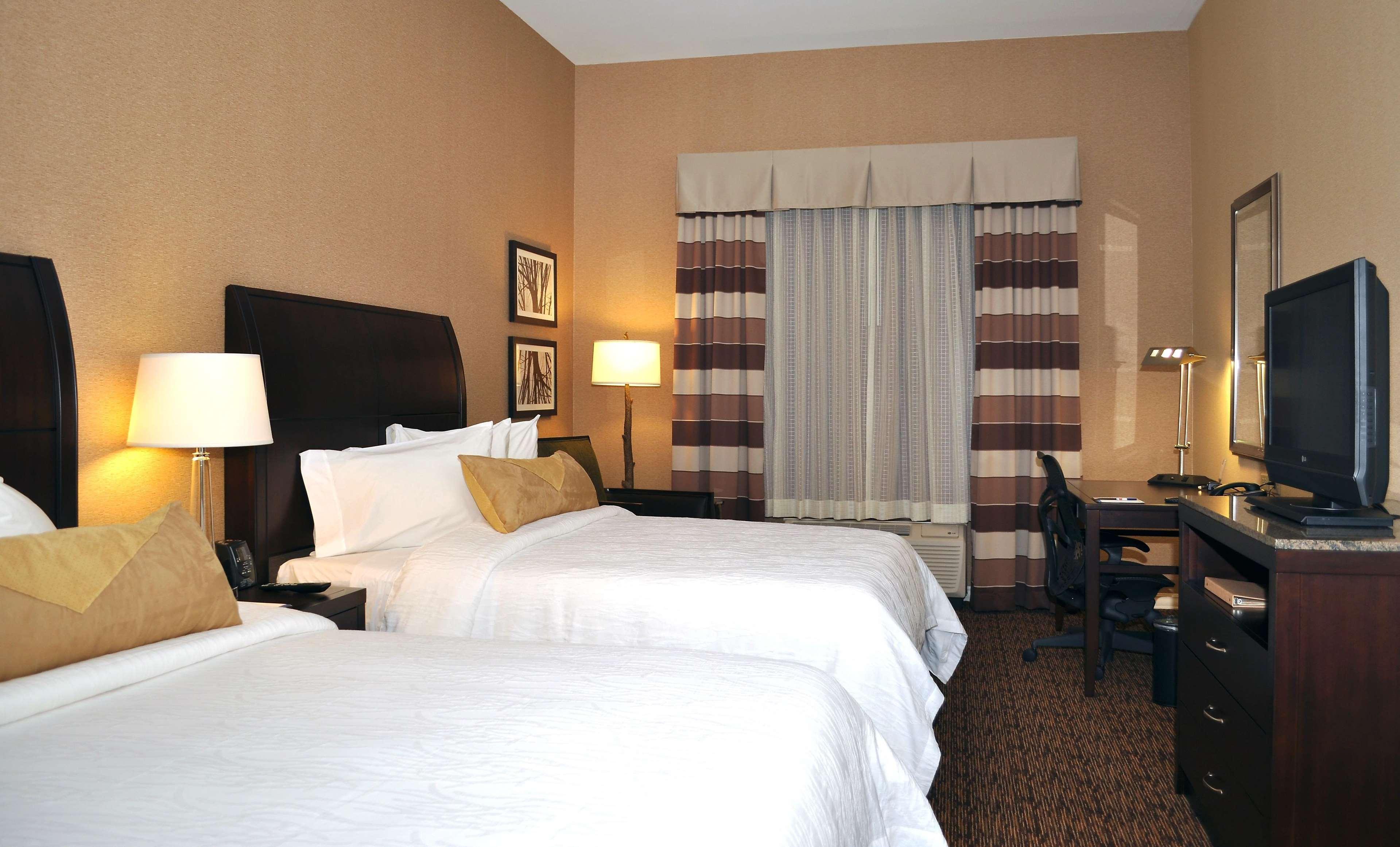 Hilton Garden Inn St. Louis Airport Berkeley Oda fotoğraf
