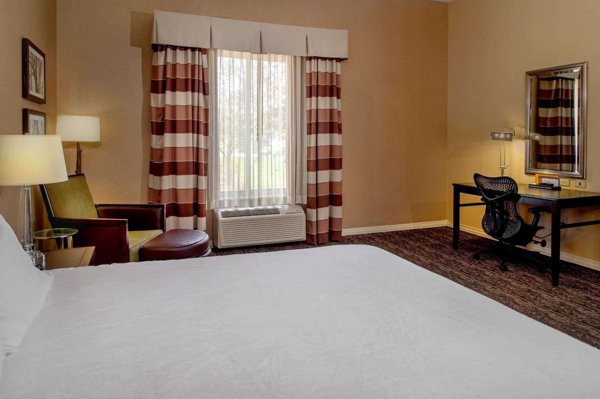 Hilton Garden Inn St. Louis Airport Berkeley Dış mekan fotoğraf