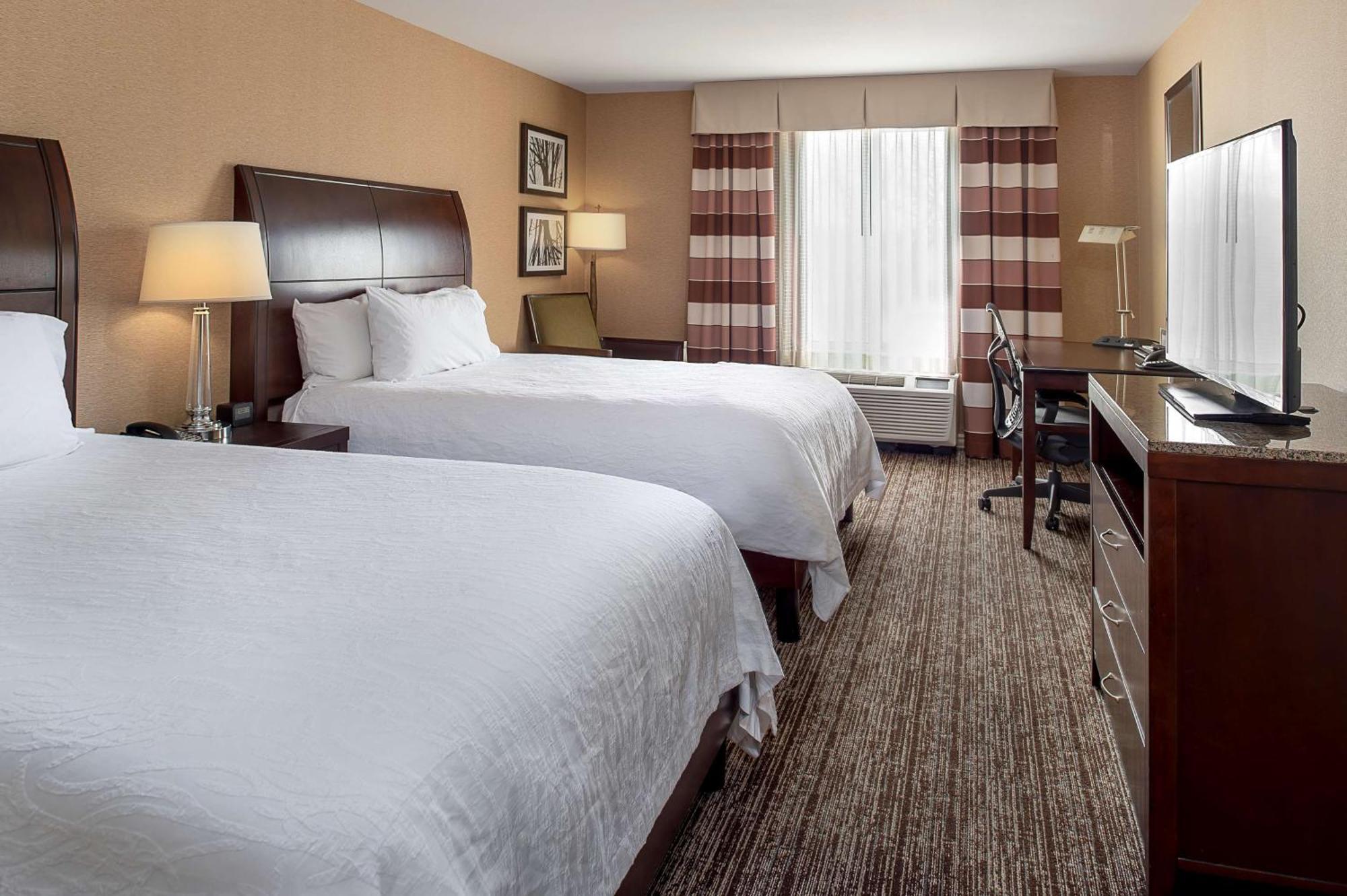 Hilton Garden Inn St. Louis Airport Berkeley Dış mekan fotoğraf