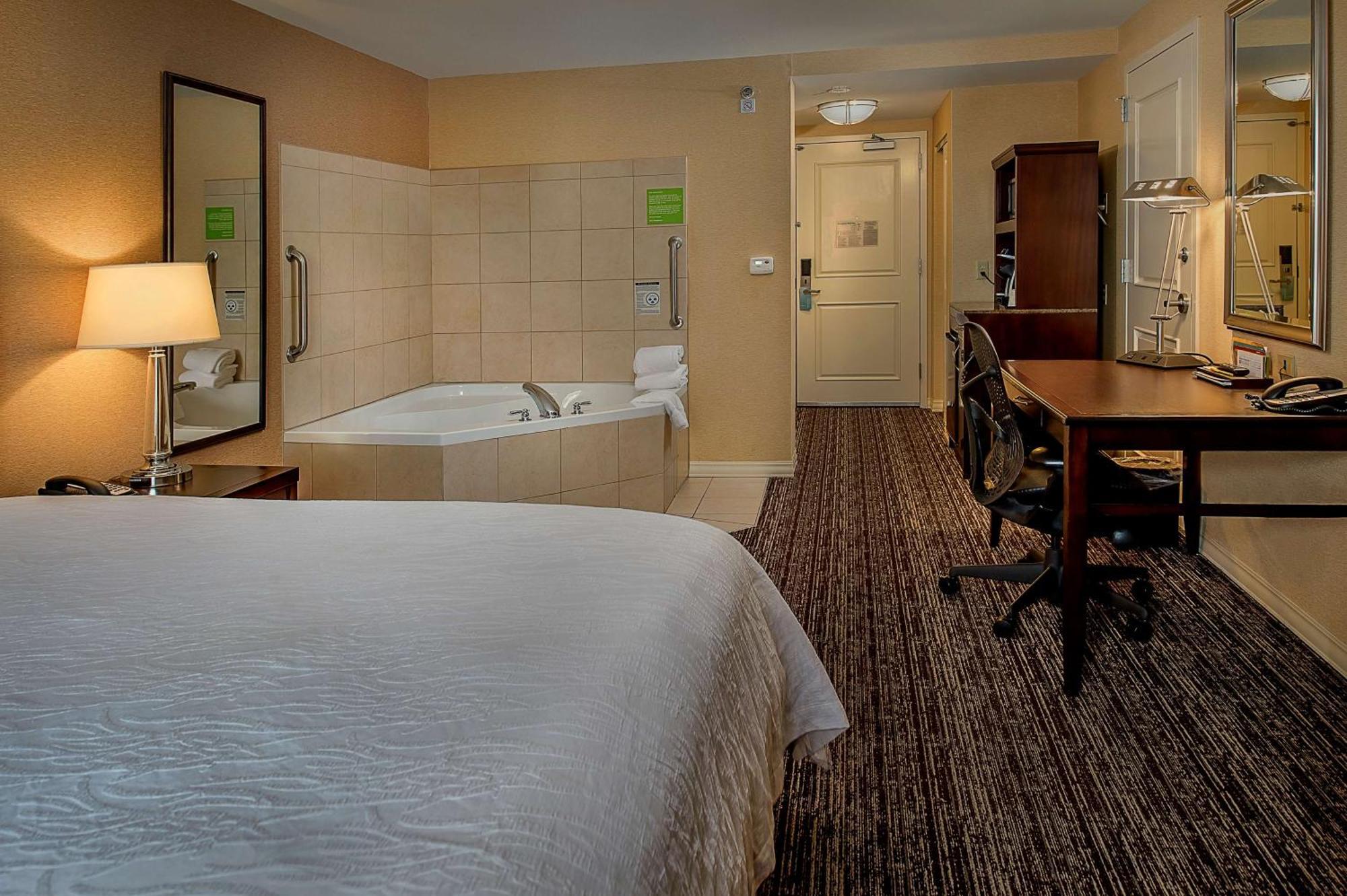 Hilton Garden Inn St. Louis Airport Berkeley Dış mekan fotoğraf